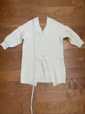 Oversized V-Neck Cable Knit Sweater Top — Cream